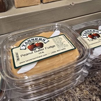 Tanners Orchard - Lots of different fudges - Farms Near Me - Speer, Illinois Tanners Orchard - Lots of different fudges - Farms Near Me - Speer, Illinois