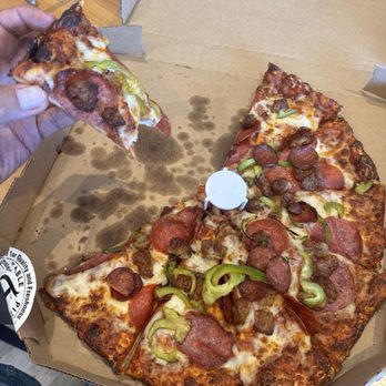 Round Table Pizza - Large Pizza is easy for a 130 lb man to eat 1/2 of - Pizza Near Me - Redondo Beach, California Round Table Pizza - Large Pizza is easy for a 130 lb man to eat 1/2 of - Pizza Near Me - Redondo Beach, California