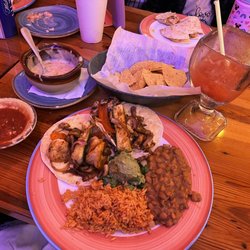 El Gato Negro Gretna - Surf N Turf Fajita Taco Plate on Flour tortillas  Strawberry Pineapple Margarita on the rocks  Corn chips, house salsa & Queso Fundido.