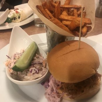 DD's Diner - The Porky Pig - American Near Me - Ossining, New York