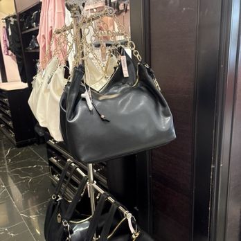 The Shops At La Cantera - Shopping Centers Near Me - San Antonio, Texas