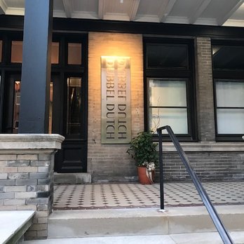 Dubbel Dutch - Beautiful entry sign - Hotels Near Me - Milwaukee, Wisconsin