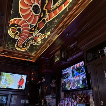 Drink and Ink - Pubs Near Me - Chicago, Illinois