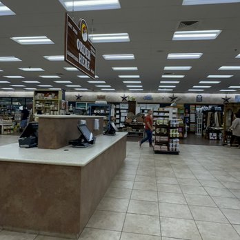 Buc-ee's - Gas Stations Near Me - Temple, Texas Buc-ee's - Gas Stations Near Me - Temple, Texas