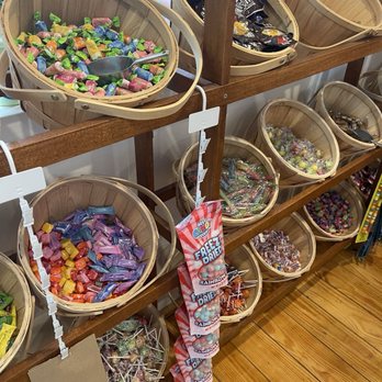 Harley's Sweet Spot - Candy Stores Near Me - Woodstock, New York Harley's Sweet Spot - Candy Stores Near Me - Woodstock, New York