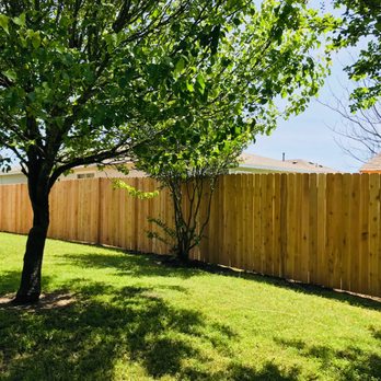 Mighty Fence - 6' cedar privacy fence - Fences & Gates Near Me Mighty Fence - 6' cedar privacy fence - Fences & Gates Near Me