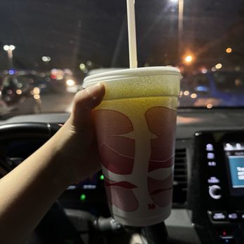 Nathan's Dairy Bar - Lemon sherbet slush - Ice Cream & Frozen Yogurt Near Me - Manassas, Virginia