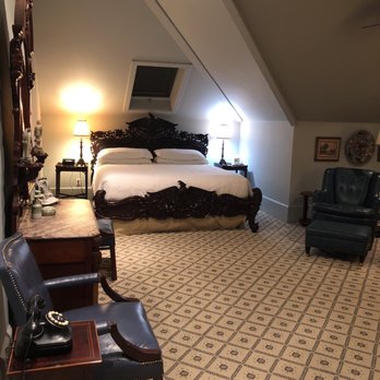 Chaska House Bed & Breakfast - Bed & Breakfast Near Me - Waxahachie, Texas Chaska House Bed & Breakfast - Bed & Breakfast Near Me - Waxahachie, Texas