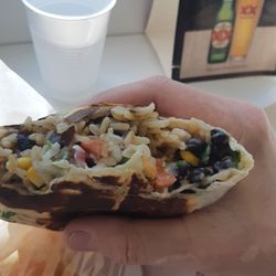 Quesada Burritos & Tacos - Bueno!
