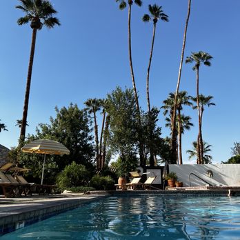 Ingleside Estate - Pool area - Hotels Near Me - Palm Springs, California Ingleside Estate - Pool area - Hotels Near Me - Palm Springs, California