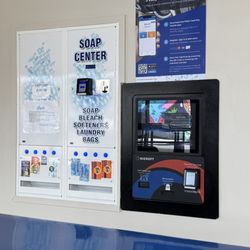 Spin Laundry