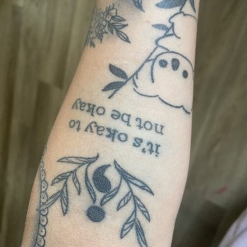 Califa Style Tattoo Ink - Tattoo Near Me - Hesperia, California
