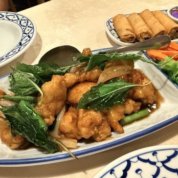 Attaros Thai - Basil Crispy Chicken - Thai Near Me - Chandler, Arizona