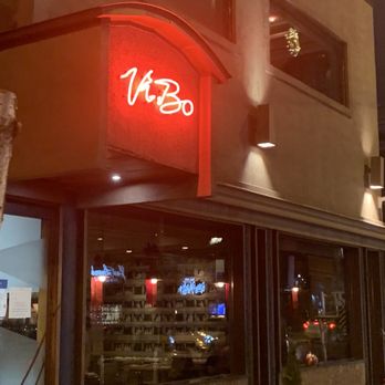 Vibo Restaurant - The entrance - Italian Near Me - Etobicoke, Ontario Vibo Restaurant - The entrance - Italian Near Me - Etobicoke, Ontario