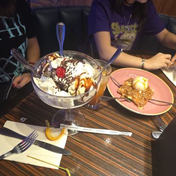 Hard Rock Cafe - Dessert - American Near Me - Atlantic City, New Jersey
