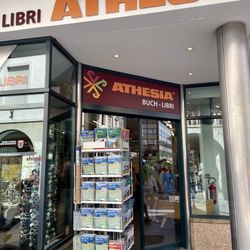 Athesia Buch Shop - Aussenansicht