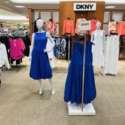 Dillard's - Women's Clothing.