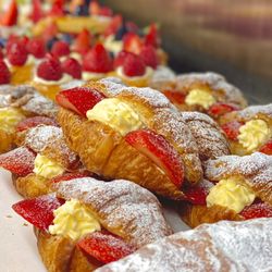 Paris Baguette - Strawberry Lemon Cream Croissant, Pastry: Red Bean Cream, Very Berry, Fruit; Fruit Bite (Raspberry) (10/2023)