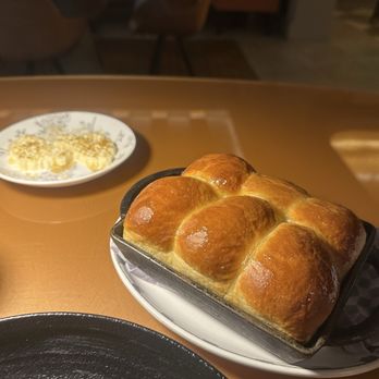 Voltaggio Brothers Steak House - Parker House Rolls - New American Near Me - National Harbor, Maryland Voltaggio Brothers Steak House - Parker House Rolls - New American Near Me - National Harbor, Maryland