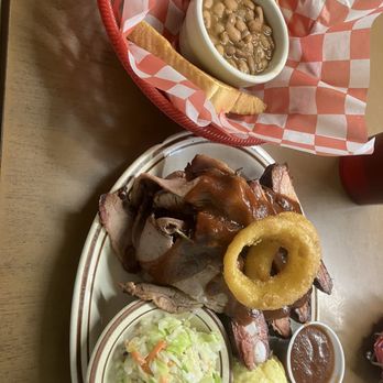 Hodies Bar B Q - Bbq dinner plate - brisket, ribs, potato salad, coleslaw, beans and Texas toast. Also had their June special frito pie. - Barbeque Near Me - Dalhart, Texas Hodies Bar B Q - Bbq dinner plate - brisket, ribs, potato salad, coleslaw, beans and Texas toast. Also had their June special frito pie. - Barbeque Near Me - Dalhart, Texas