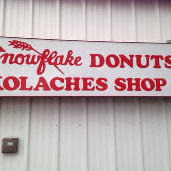 Snowflake Donuts - It's smells delicious in here! - Donuts Near Me - Boerne, Texas