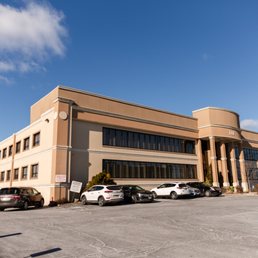 Exterior outside entrance of Scherl Dermatology - Our office building in Englewood Cliffs, NJ - Englewood Cliffs, New Jersey Exterior outside entrance of Scherl Dermatology - Our office building in Englewood Cliffs, NJ - Englewood Cliffs, New Jersey