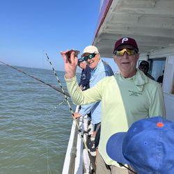 Captain Hook Party Fishing Boat - Tiny fish