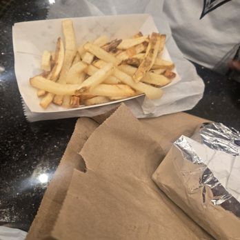 Primanti Bros. Restaurant and Bar - Fries - Sports Bars Near Me - York, Pennsylvania Primanti Bros. Restaurant and Bar - Fries - Sports Bars Near Me - York, Pennsylvania