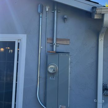 Puentes Electric - Electricians Near Me Puentes Electric - Electricians Near Me