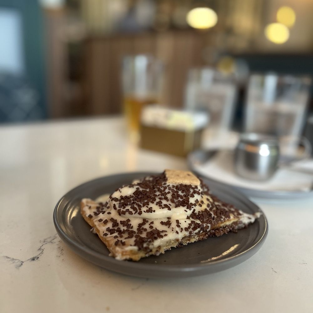 Ted's Bulletin Noma - S'mores tart - Comfort Food Near Me - Washington, DC, District of Columbia Ted's Bulletin Noma - S'mores tart - Comfort Food Near Me - Washington, DC, District of Columbia