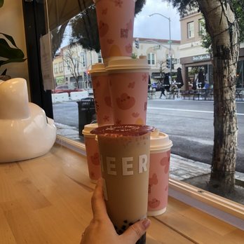 Heeretea - Black milk tea - Coffee & Tea Near Me - San Mateo, California Heeretea - Black milk tea - Coffee & Tea Near Me - San Mateo, California