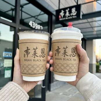 Brian Black Tea - Iron Goddess Milk Tea/ Era Black Tea with Crema/ - Bubble Tea Near Me - Fremont, California Brian Black Tea - Iron Goddess Milk Tea/ Era Black Tea with Crema/ - Bubble Tea Near Me - Fremont, California