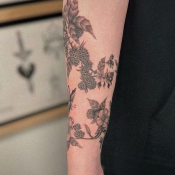 Nightshade - Tattoo Near Me - Seattle, Washington