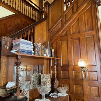 Buffalo Harmony House - Bed & Breakfast Near Me - Buffalo, New York Buffalo Harmony House - Bed & Breakfast Near Me - Buffalo, New York