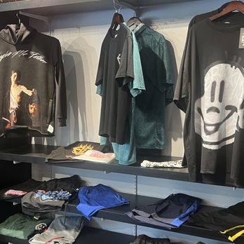 Black Diamond - Shoe Stores Near Me - Charlotte, North Carolina