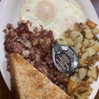 Mike’s Breakfast and Lunch - Cafes Near Me - Lakeport, California