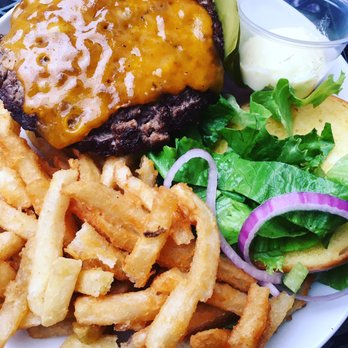Arnolds Bar & Grill - Hamburger with fries - Pubs Near Me - Cincinnati, Ohio