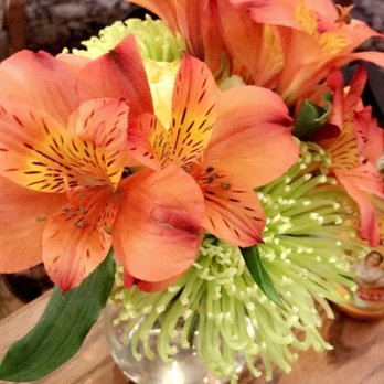 The Iris Inn - Fresh flowers at breakfast! - Hotels Near Me - Waynesboro, Virginia The Iris Inn - Fresh flowers at breakfast! - Hotels Near Me - Waynesboro, Virginia