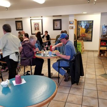 Kelly's Kitchen Cafe - a group of people eating together - Cafes Near Me - Nanaimo, British Columbia Kelly's Kitchen Cafe - a group of people eating together - Cafes Near Me - Nanaimo, British Columbia