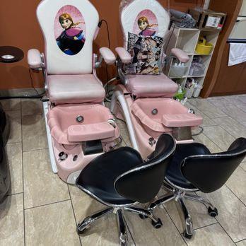 Chanel Nails Spa - Nail Salons Near Me - Kahului, Hawaii Chanel Nails Spa - Nail Salons Near Me - Kahului, Hawaii