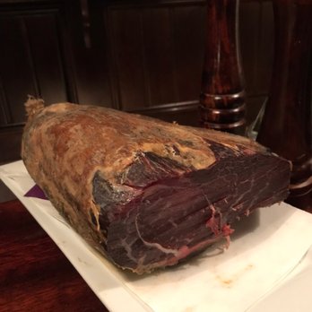 Bodega de la Ardosa - Chunk of Jamone - Wine Bars Near Me - Madrid, M