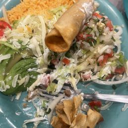 Tasteless Chicken flautas