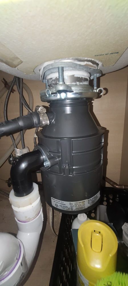 Slide of M & T Contracting