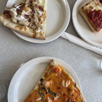 Palumbo Restaurant & Pizza - Lobster pizza - Pizza Near Me - Holmdel, New Jersey Palumbo Restaurant & Pizza - Lobster pizza - Pizza Near Me - Holmdel, New Jersey