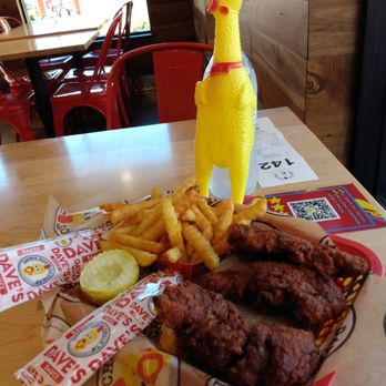 Dave's Hot Chicken - Two piece tenders - Chicken Shop Near Me - Portland, Oregon