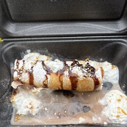 Abelardo's Mexican Fresh - Fried Cheesecake Chimichanga, oh, SOOOO good!