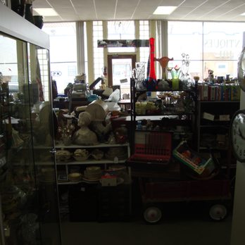 Antiques 101 - View from behind the front desk, looking towards the front door. - Antiques Near Me - Rogers, Minnesota Antiques 101 - View from behind the front desk, looking towards the front door. - Antiques Near Me - Rogers, Minnesota