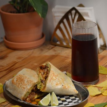 La Jungle Cafe - Burrito & Agua Fresca - Cafes Near Me - Montreal, Quebec La Jungle Cafe - Burrito & Agua Fresca - Cafes Near Me - Montreal, Quebec