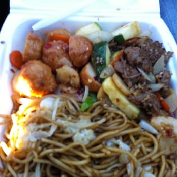 Wok N Roll - Garlic chicken & Kung pao beef - Ramen Near Me - Long Beach, California Wok N Roll - Garlic chicken & Kung pao beef - Ramen Near Me - Long Beach, California