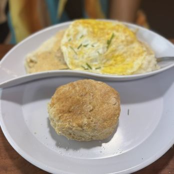 Ruby Slipper Orange Beach - Cafes Near Me - Orange Beach, Alabama